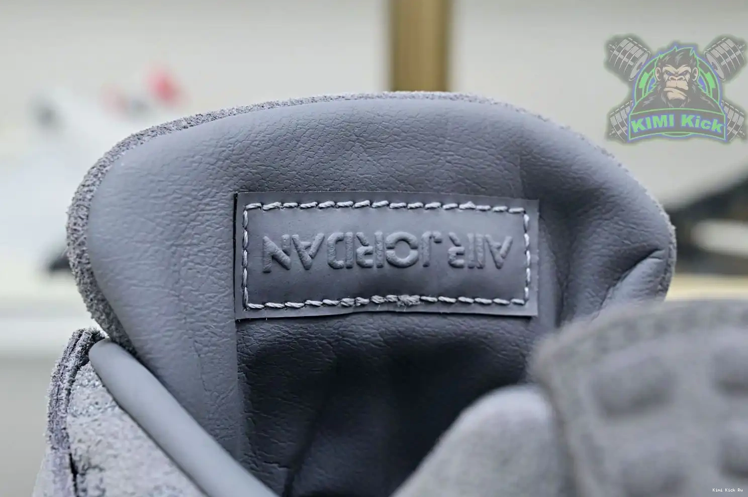Kimikick Air retro kaws 4 Jordan Jordan 0818